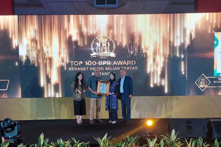 PT BPR Baturaja Masuk Dalam TOP 100 BPR Award Versi Infobank